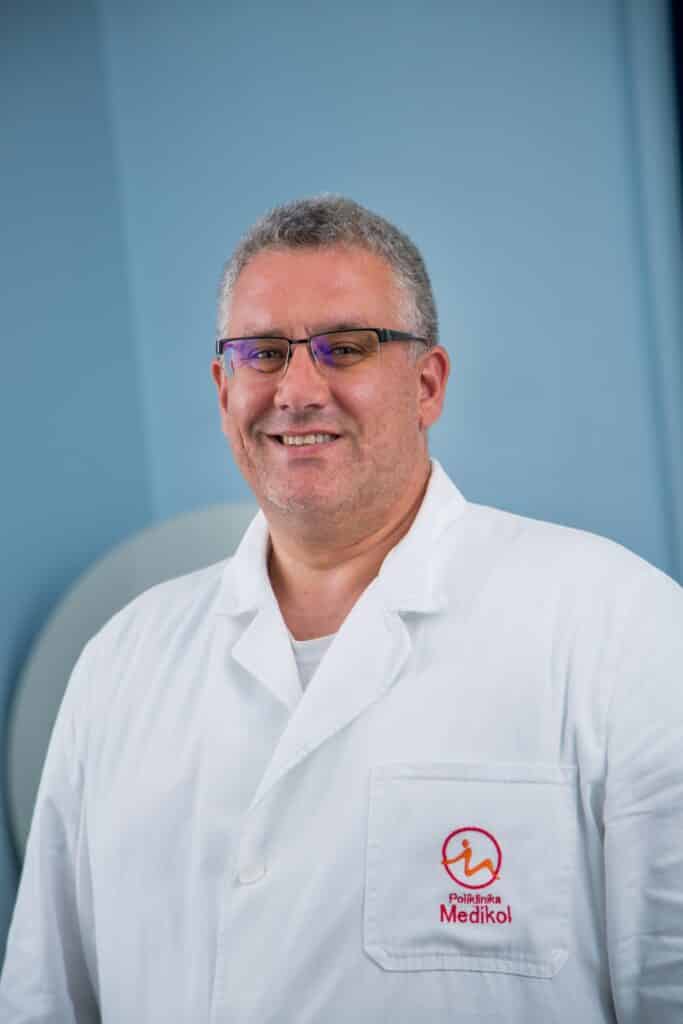 Dino Pavičić, dr.med.spec. interne medicine i subspec.pulmolog
